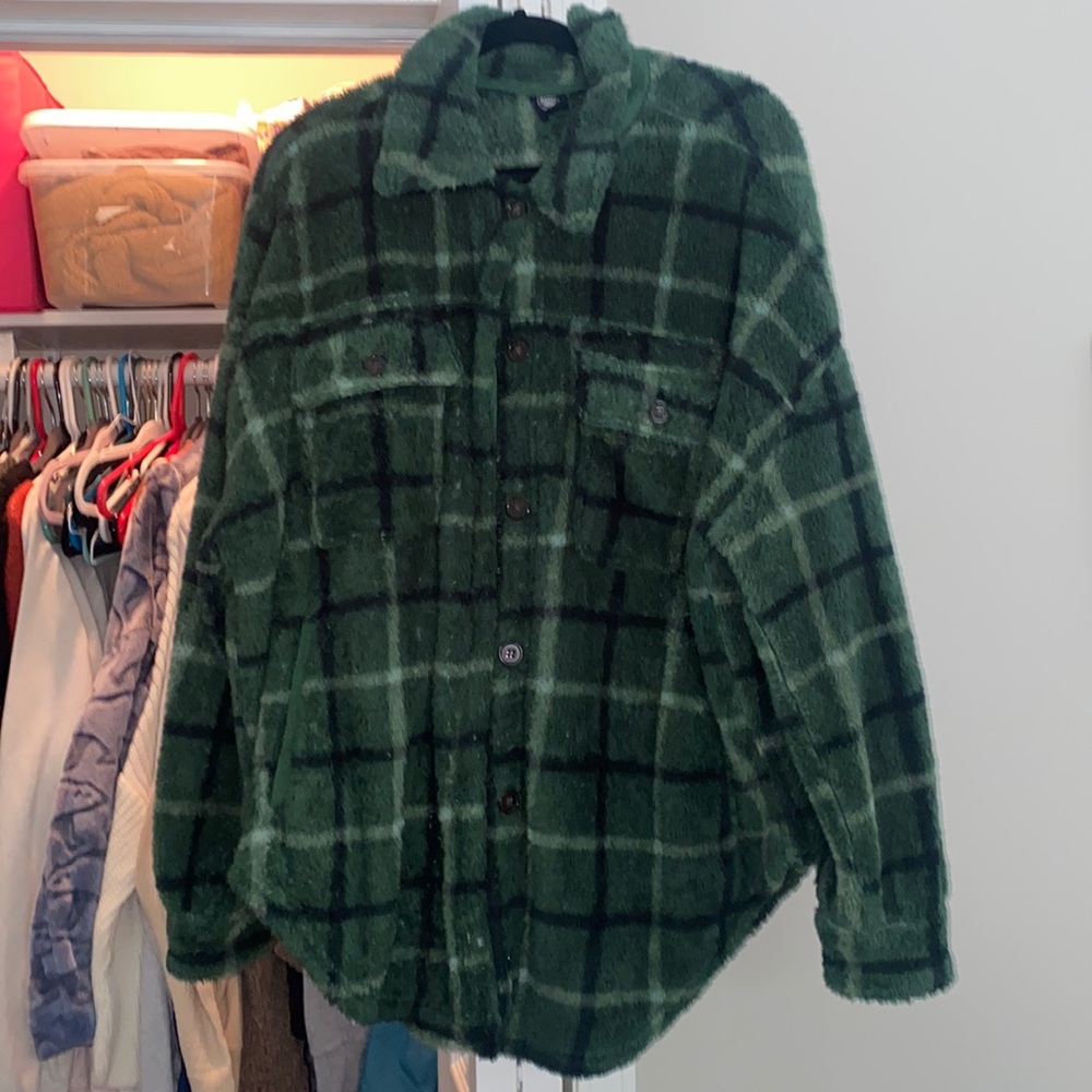 Plaid pace in Sherpa jacket